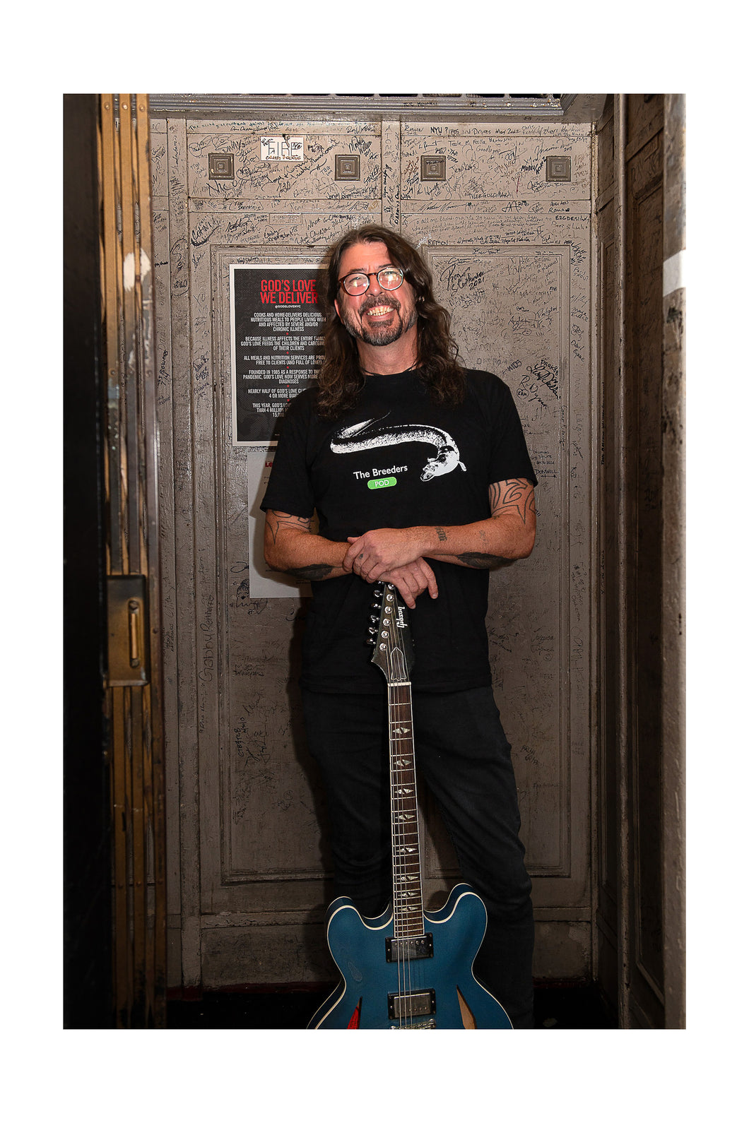 SPECIAL DOUBLES: Dave Grohl - Elevator portrait Love Rocks NYC rehearsals (Thur 3/7/24) 16x24 Color Prints