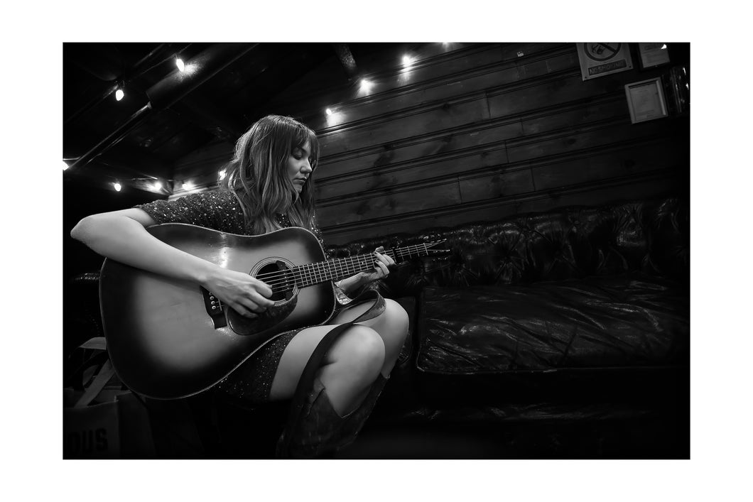 Molly Tuttle in the green room (Brooklyn Bowl- Wed 11/1/23) 16x24 Black & White