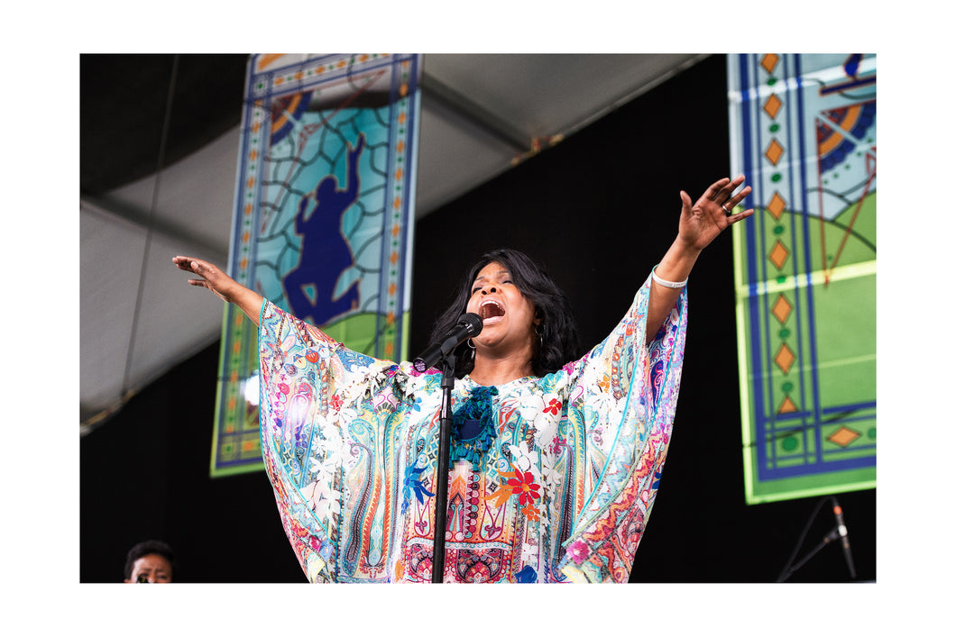 CeCe Winans @ Gospel Tent (Sun 4/24/16) 12x18 Color Print