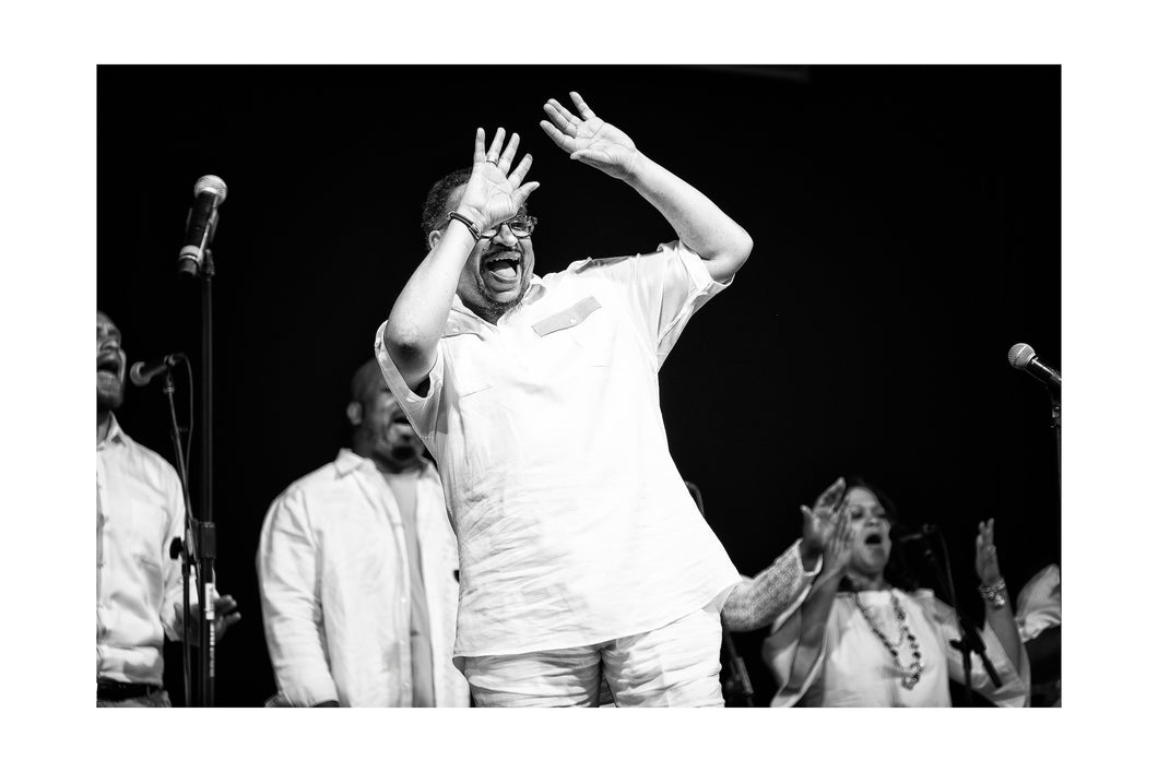 Richard Smallwood & Vision @ Gospel Tent (Sat 5/6/17) 12x18 Black & White Print