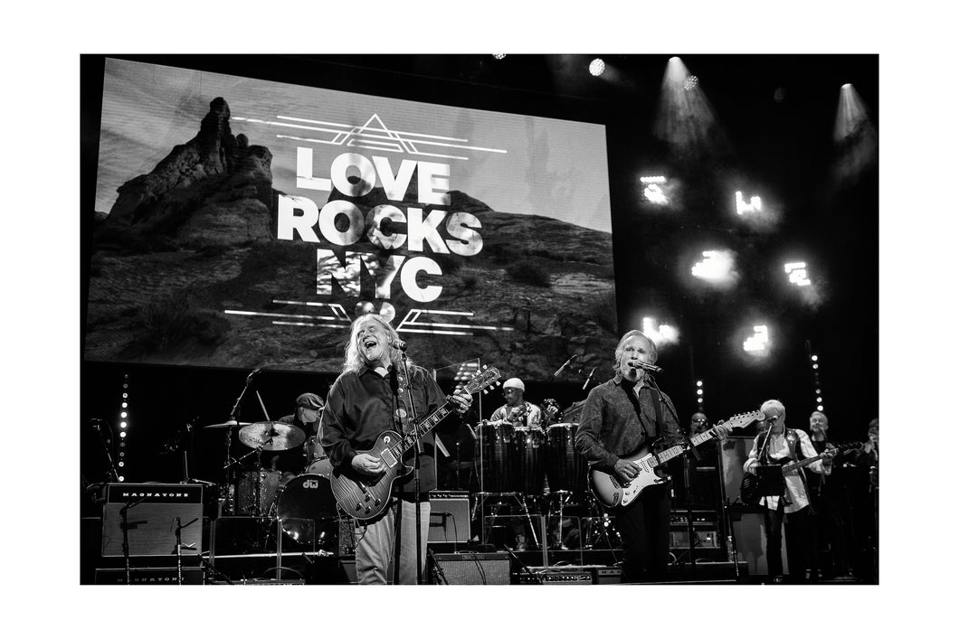 “Running on Empty” Jackson & Warren @ Love Rocks NYC (Thur 3/10/22) 16x24 Black & White Print